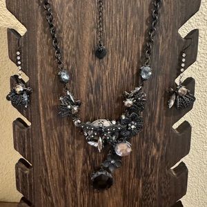 Betsey Johnson dragonfly necklace with matching earrings